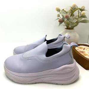 Clove Ona Slip On Sneaker Nursing Healthcare Shoes Orchid Mist Women's W8.5/M7